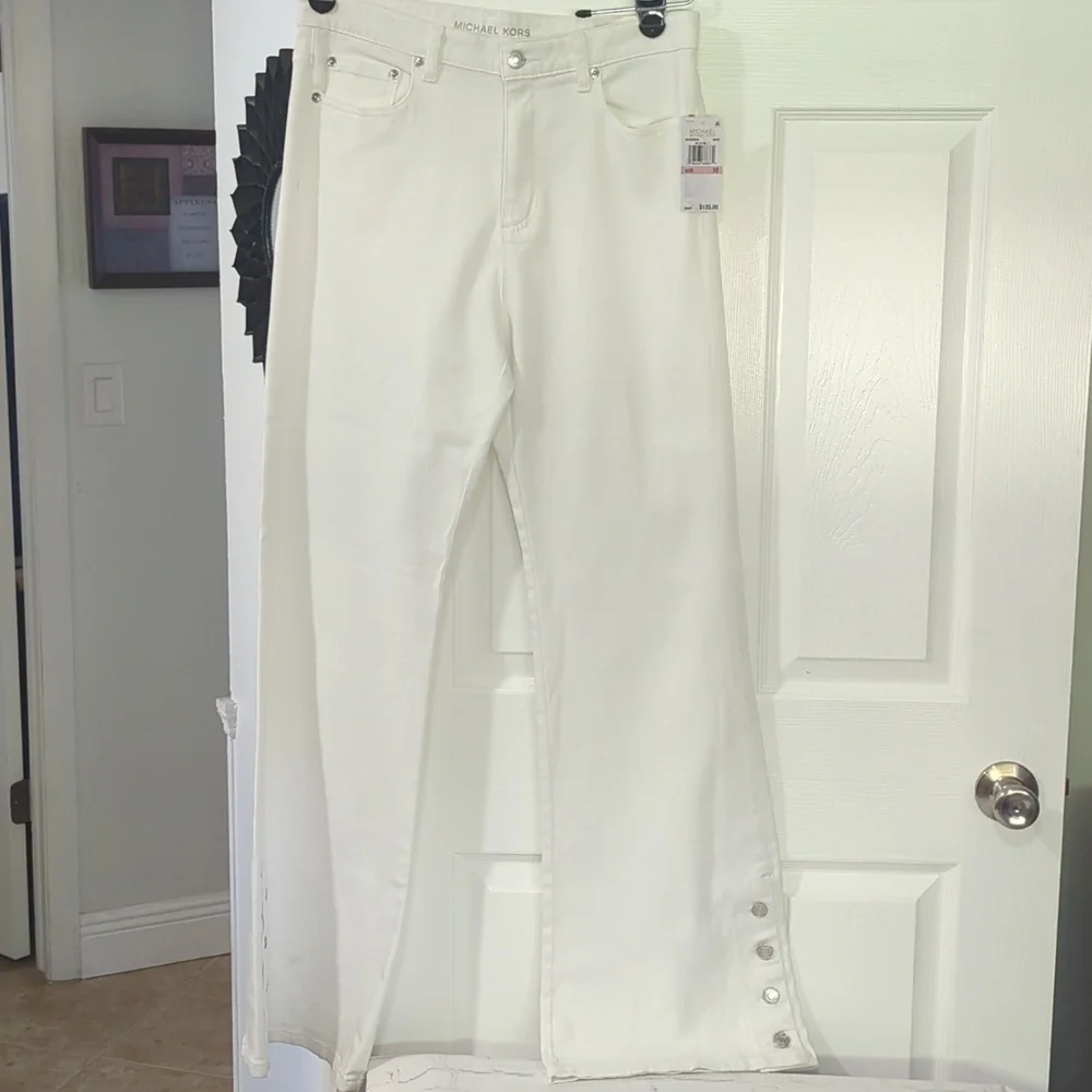 NWT Super Cute! MICHAEL KORS Womens Selma Button Hem Wide/Bootcut Jeans …
